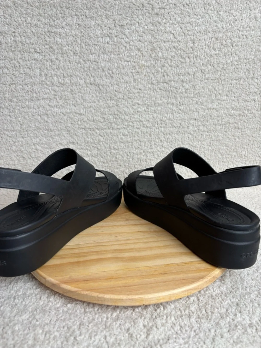 CROCS sandals womens